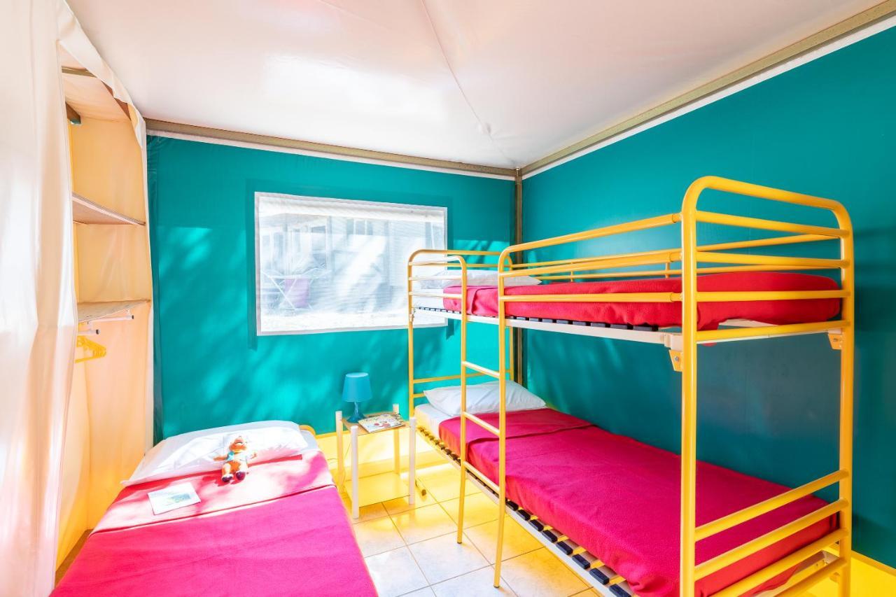 Camping Les Reflets Du Quercy 호텔 Crayssac 외부 사진