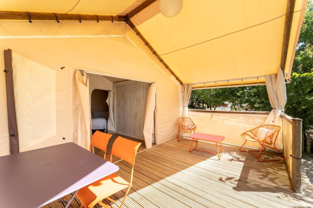 Camping Les Reflets Du Quercy 호텔 Crayssac 외부 사진