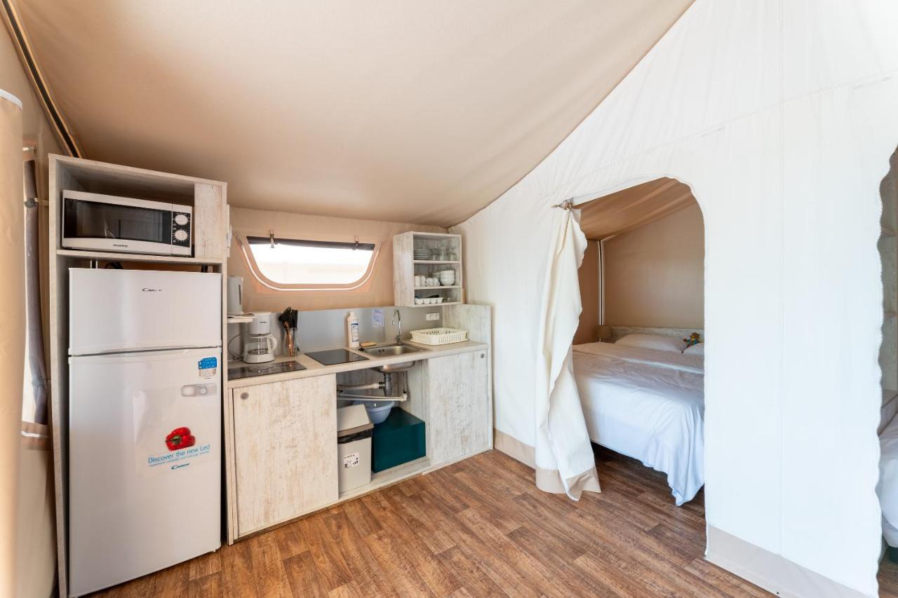 Camping Les Reflets Du Quercy 호텔 Crayssac 외부 사진