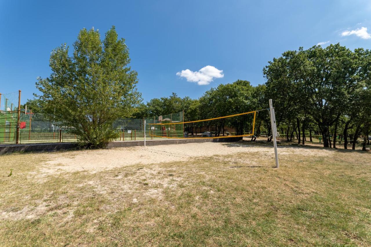 Camping Les Reflets Du Quercy 호텔 Crayssac 외부 사진