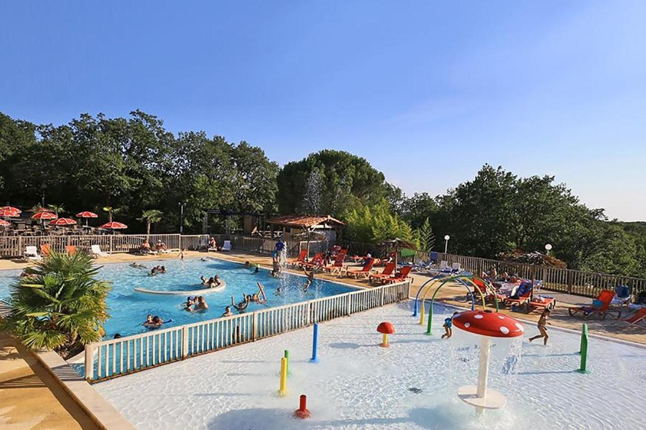 Camping Les Reflets Du Quercy 호텔 Crayssac 외부 사진